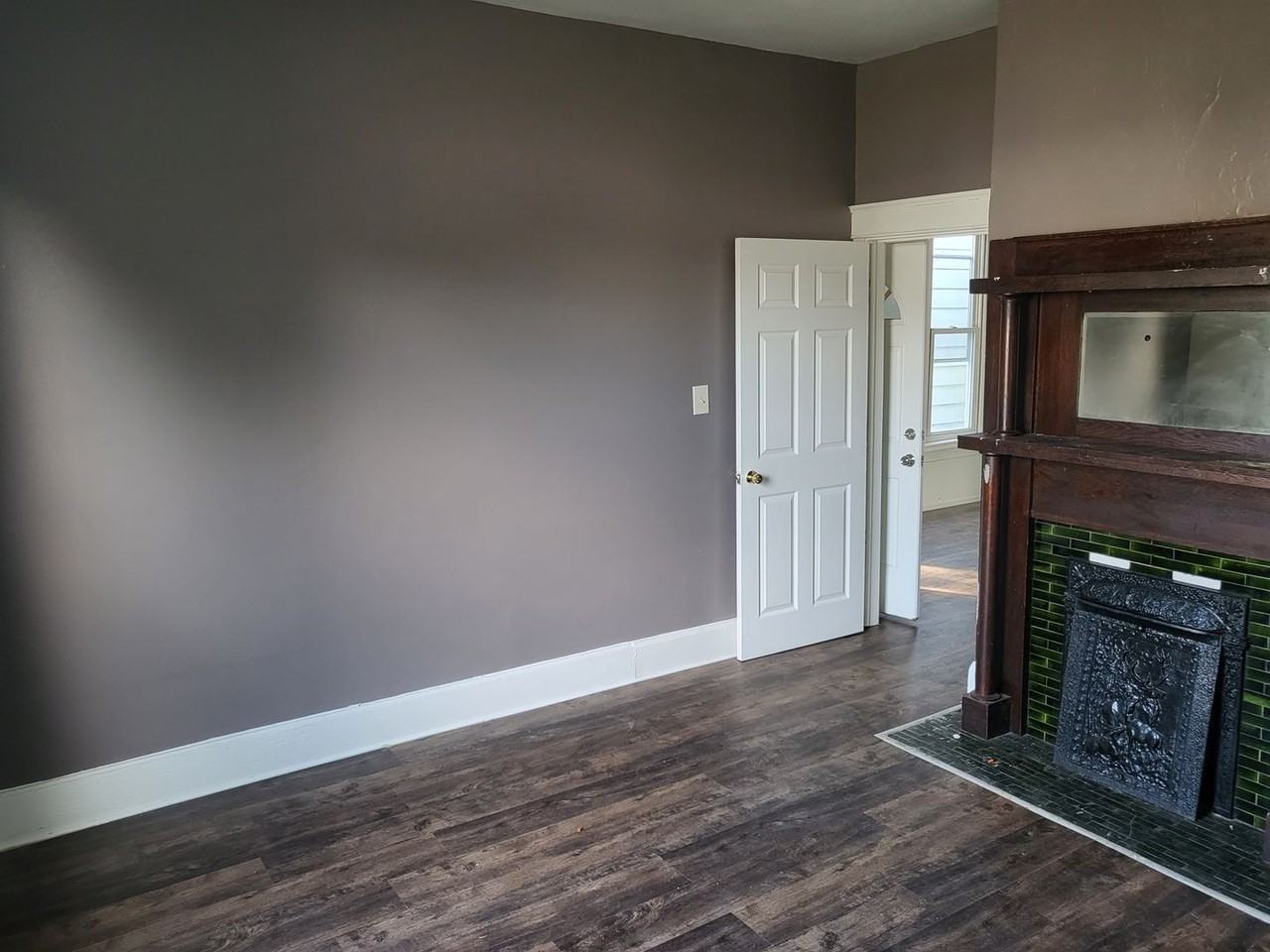 643 E Maryland St - Photo 5 of 9