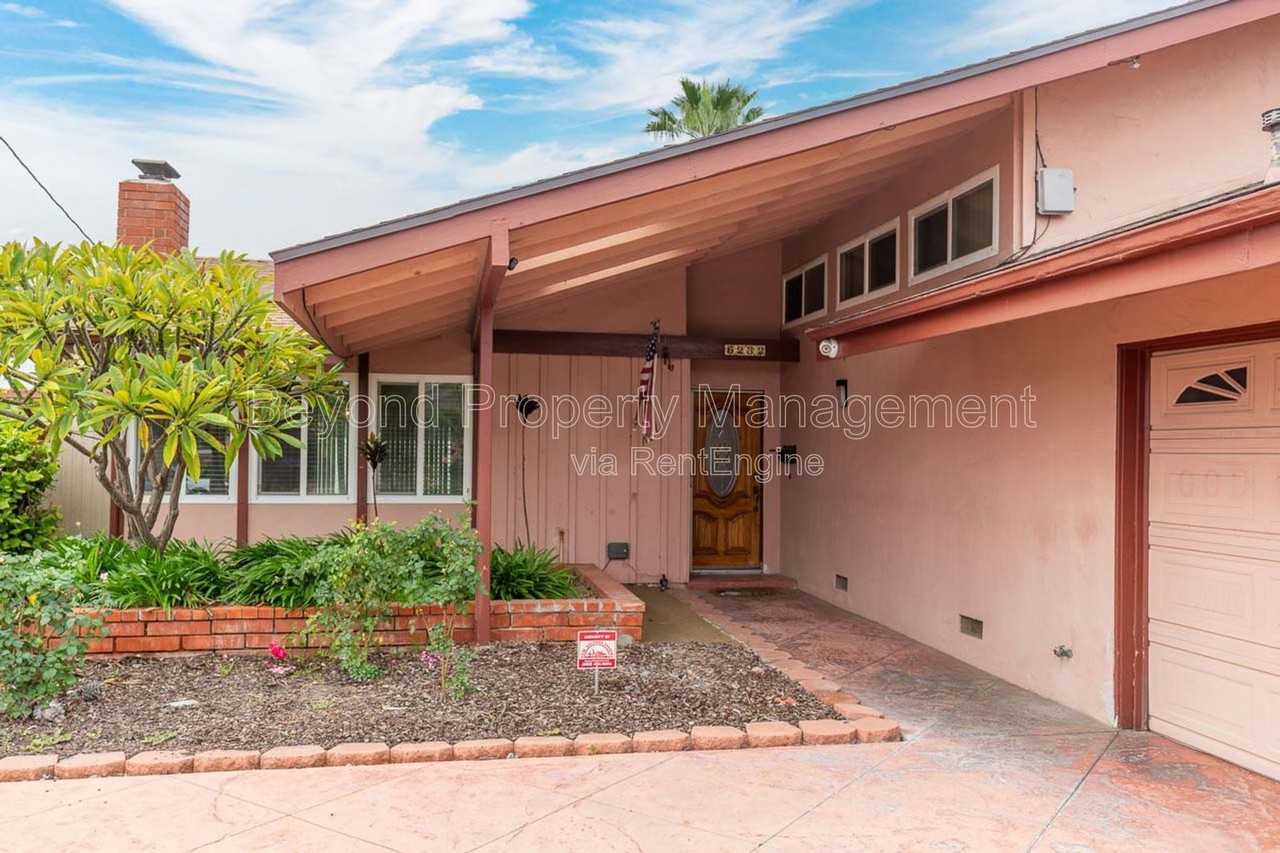 6232 Merced Lake Ave - Photo 2 of 23