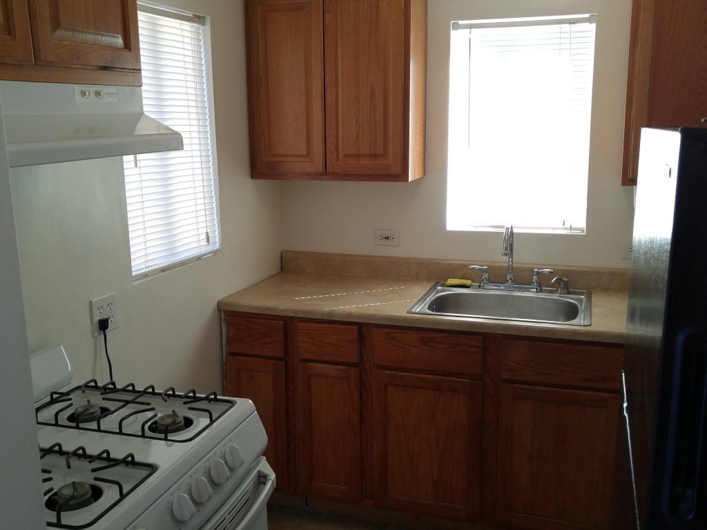 4036 Fort Peck St - Photo 6 of 10