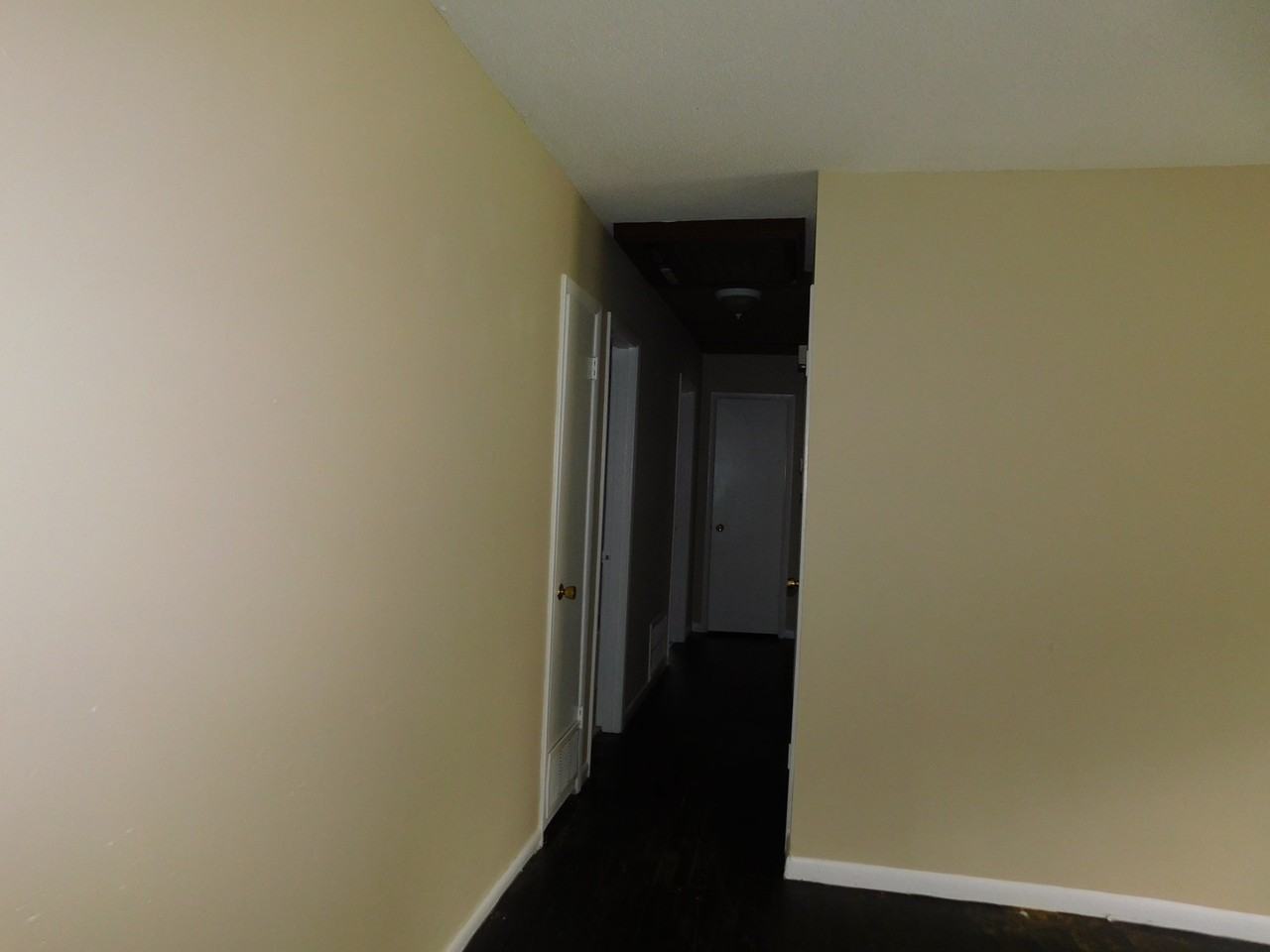 2512 Deborah Dr - Photo 6 of 24