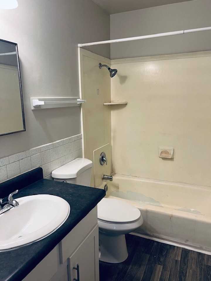 1805 Kimberly Circle - Photo 4 of 7