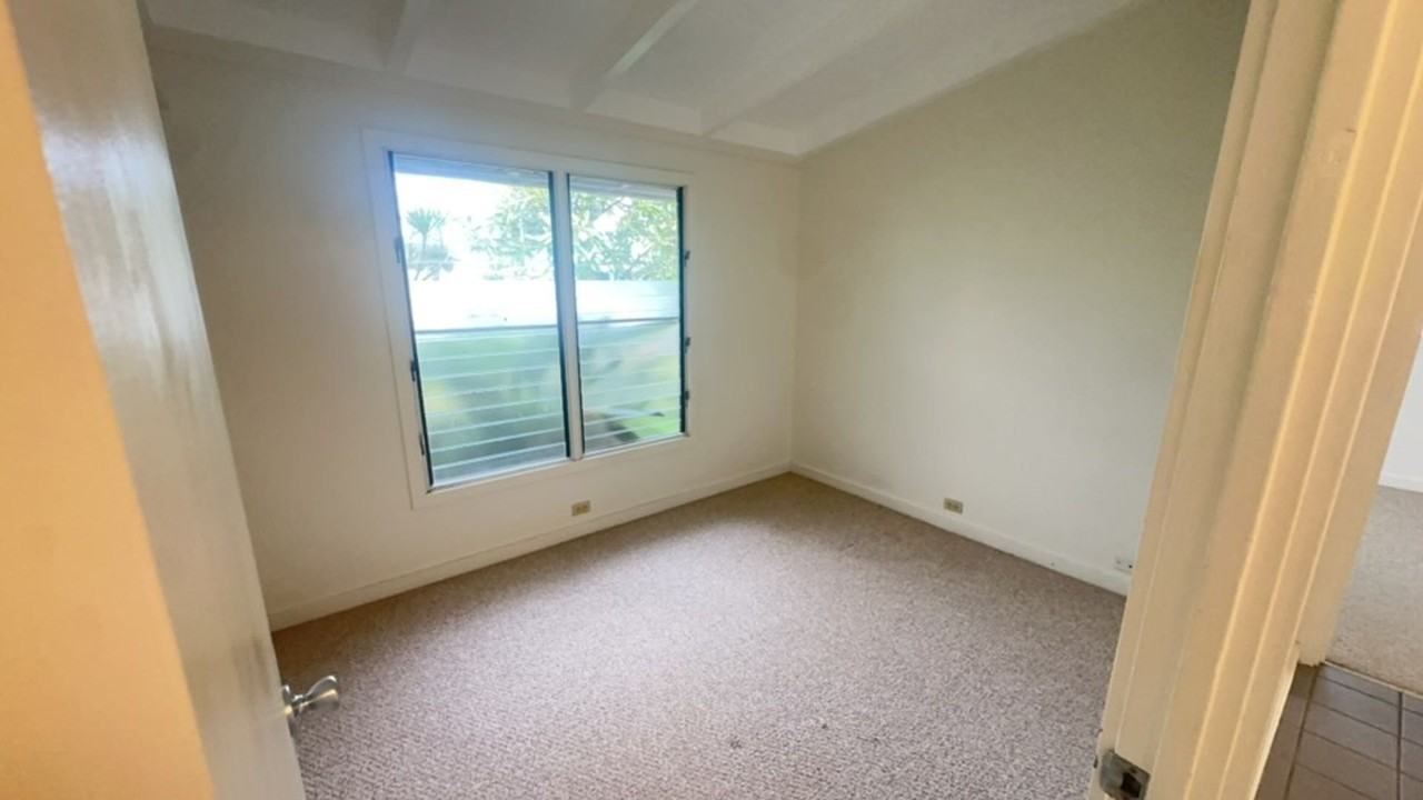 967 Holoholo St - Photo 6 of 18