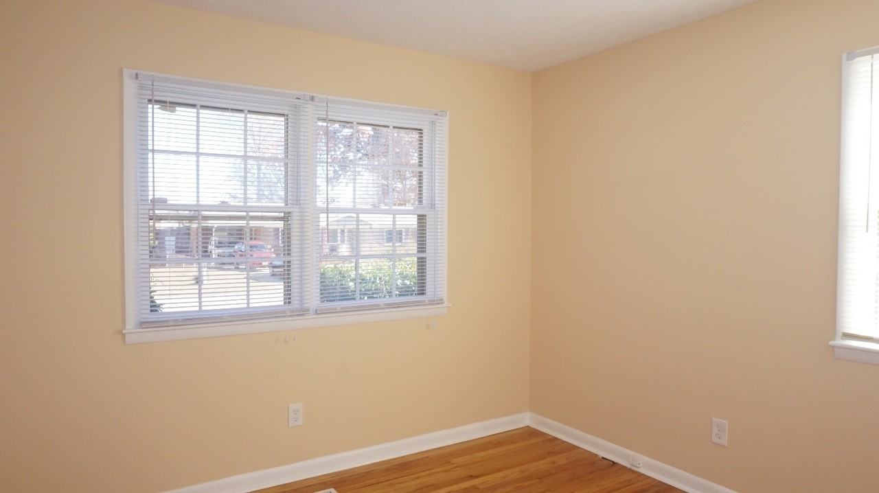 6309 Lynette Cir - Photo 6 of 25