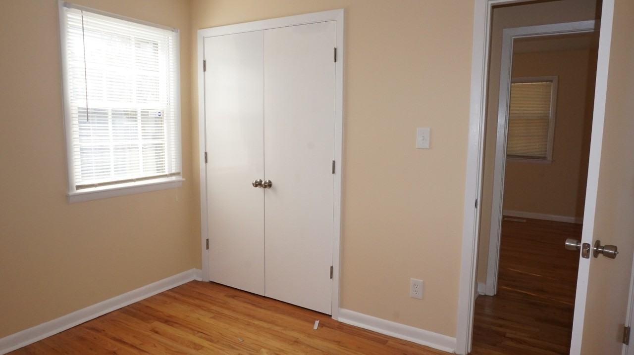 6309 Lynette Cir - Photo 7 of 25