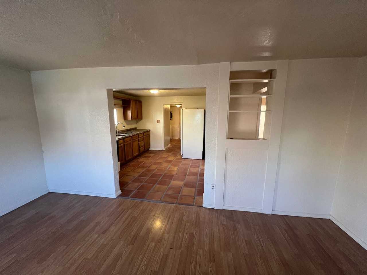 1012 21st St Nw - Photo 4 of 14