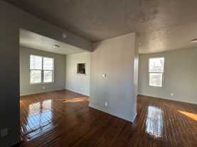 4411 Davenport St - Photo 1 of 1