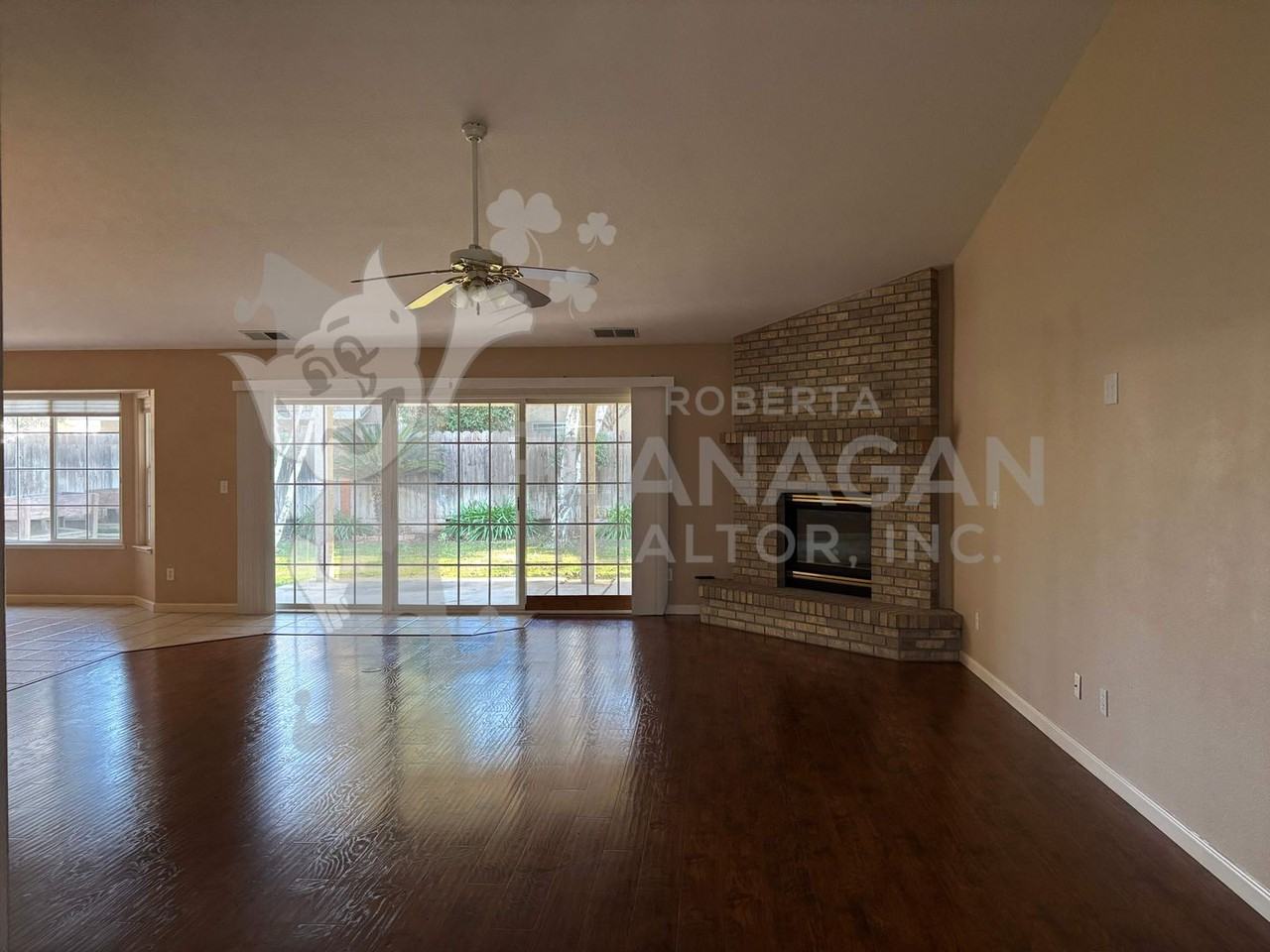 3444 Cascade Creek Ave - Photo 2 of 20