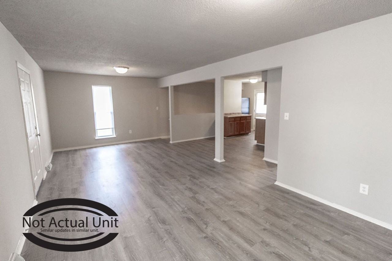 211 Wheaton Ct - Photo 5 of 29