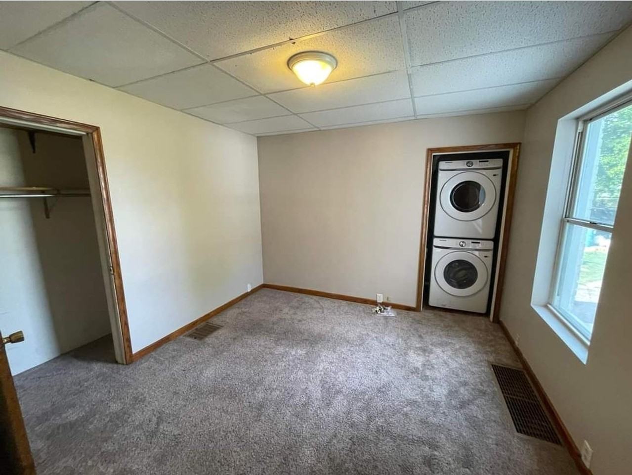 1122 N 11th St - Photo 6 of 13