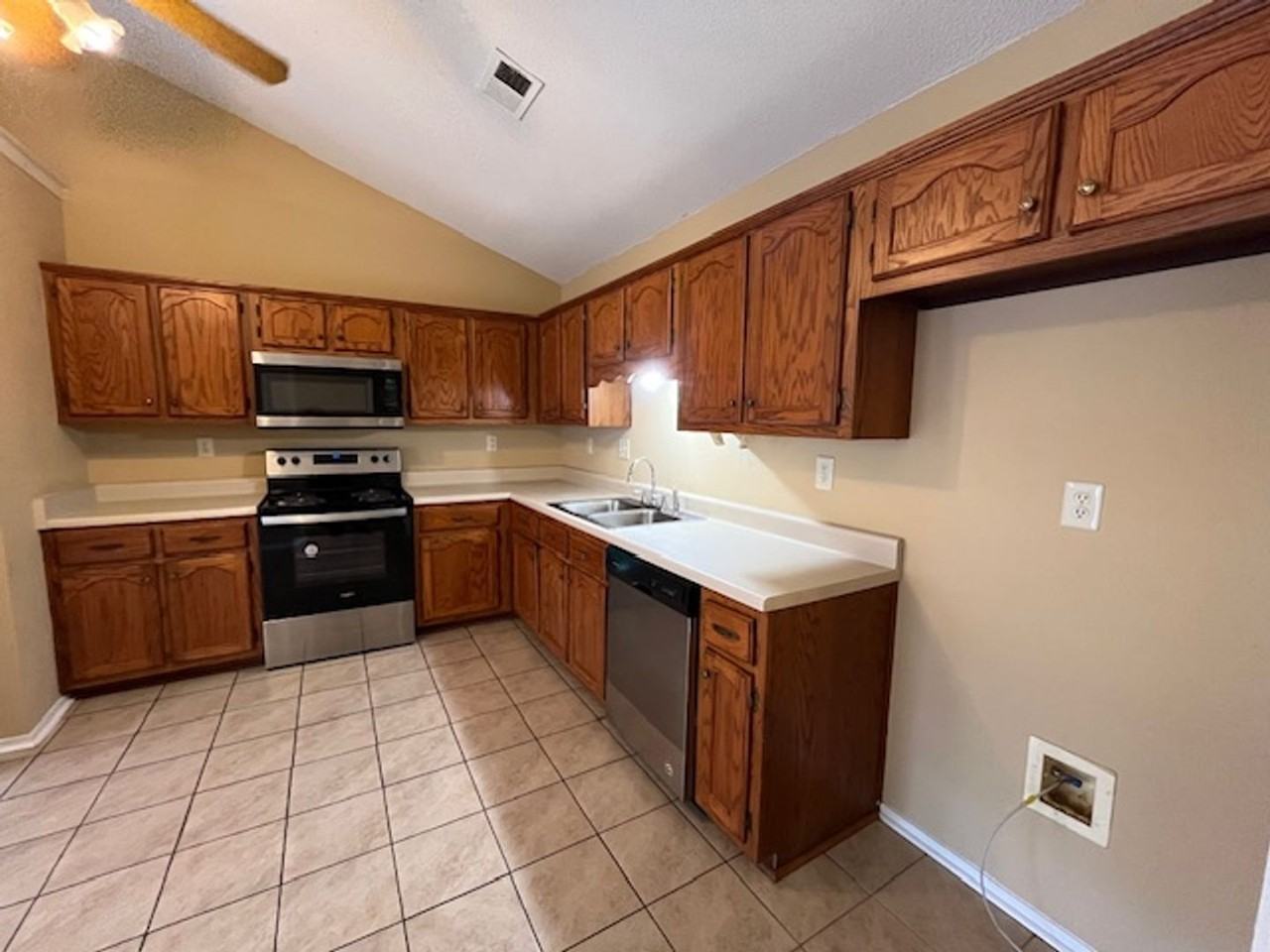 9059 Triple Crown Loop W - Photo 3 of 12