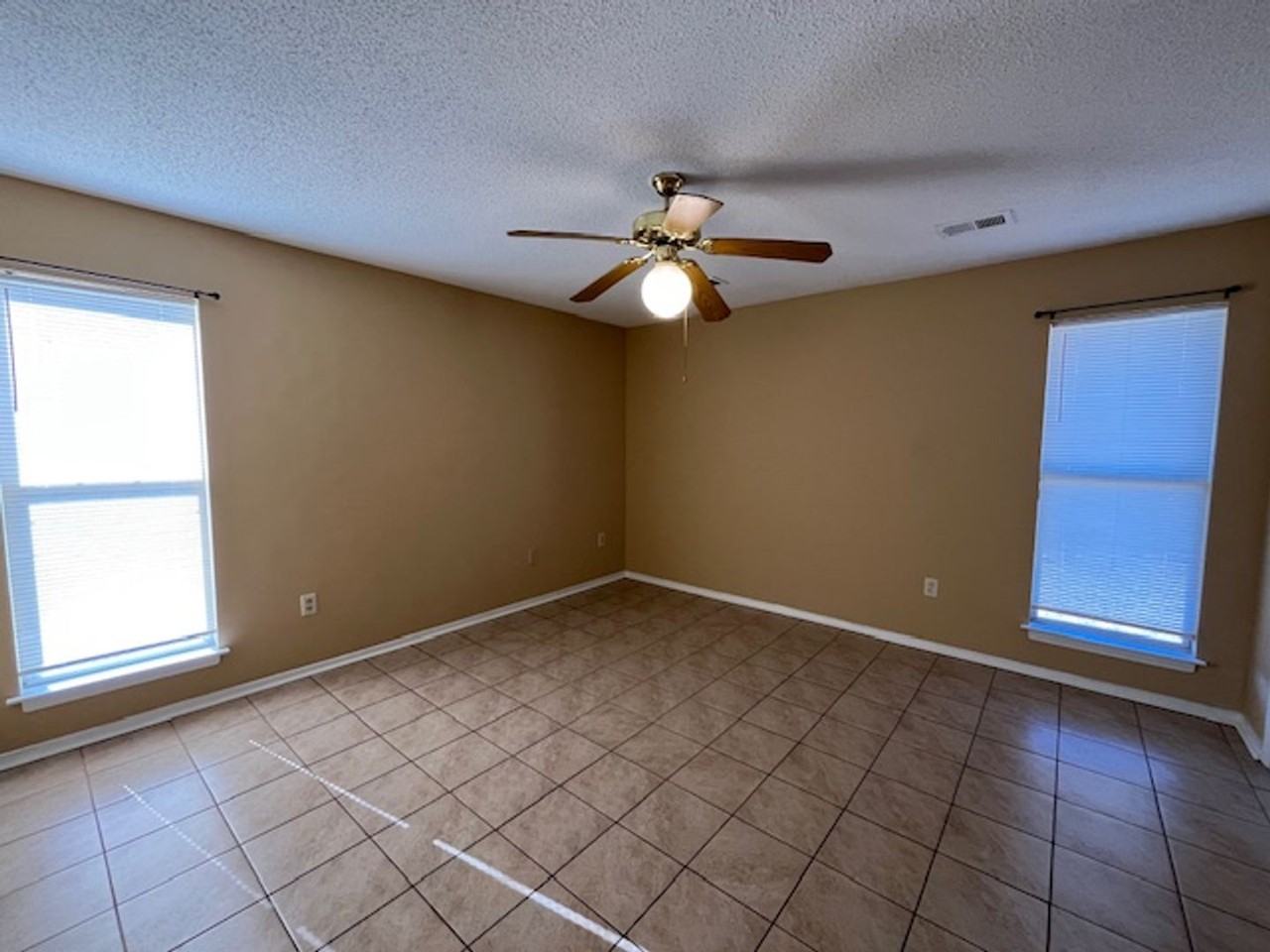 9059 Triple Crown Loop W - Photo 7 of 12