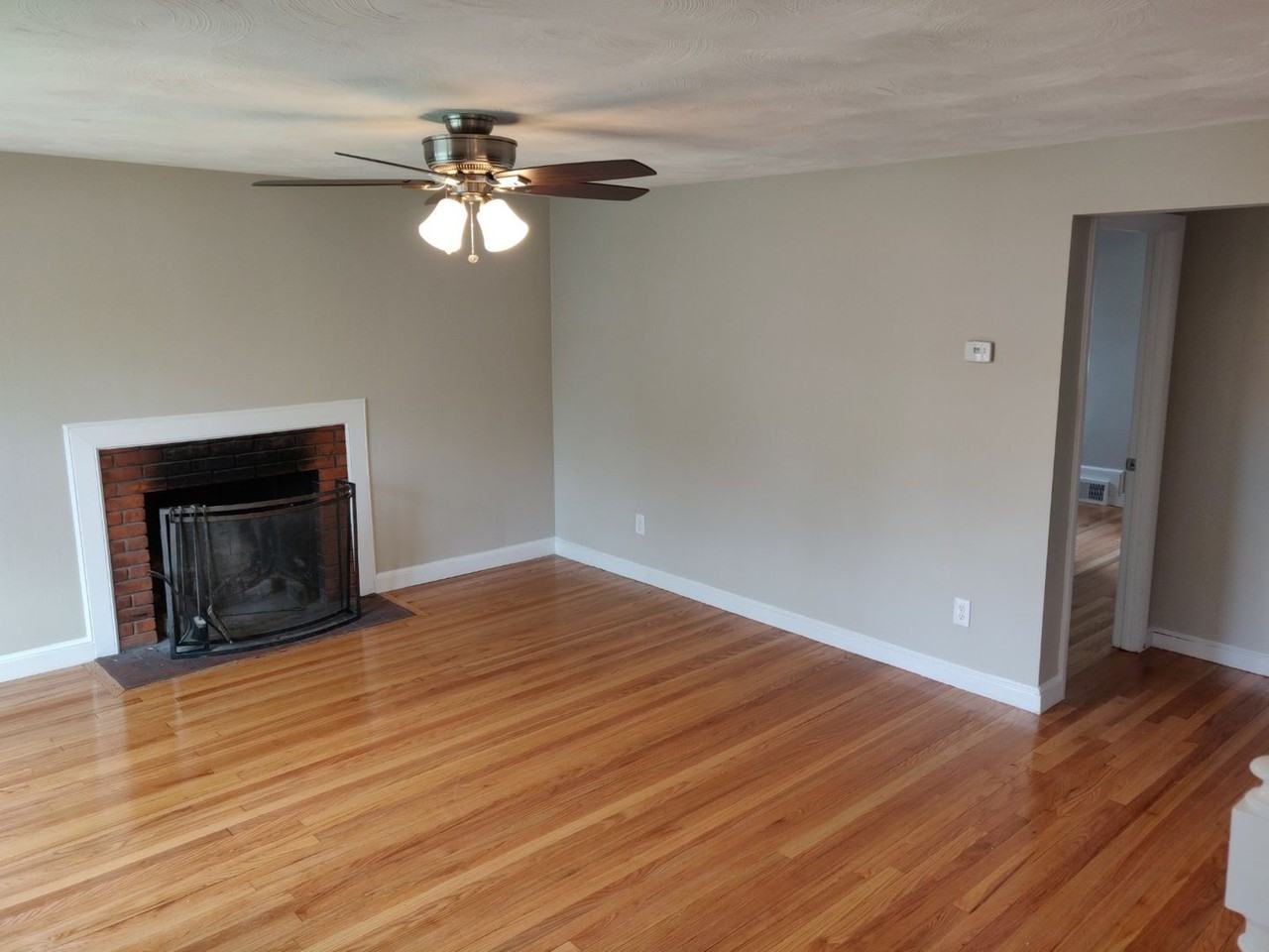 109 Bellwood Rd - Photo 6 of 22