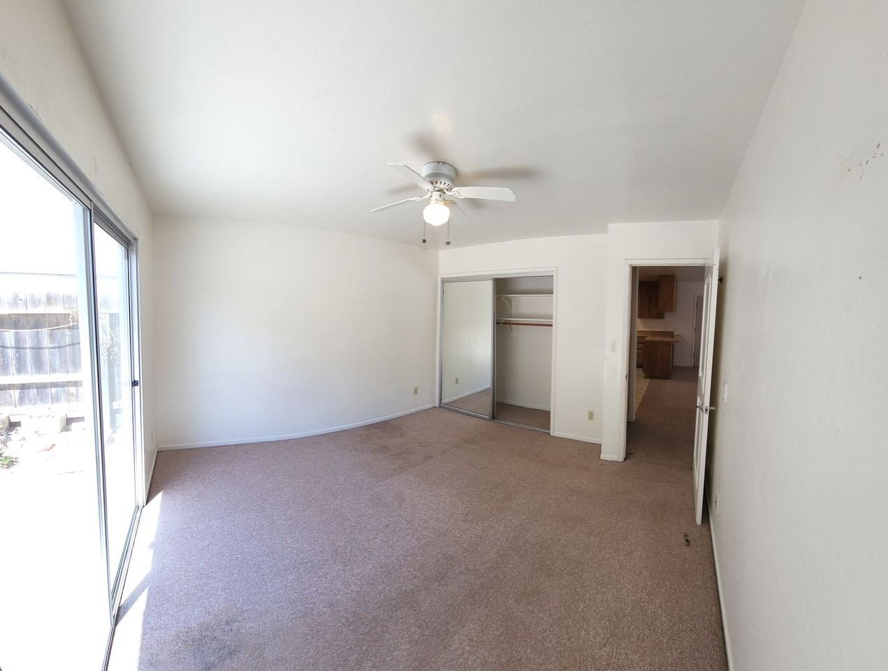 686 Air Park Dr - Photo 6 of 17