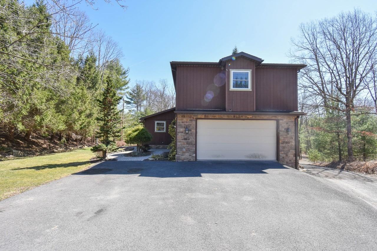 15 Gottshall Dr - Photo 2 of 50