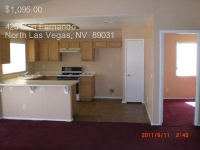 425 Don Fernando Cir - Photo 2 of 4