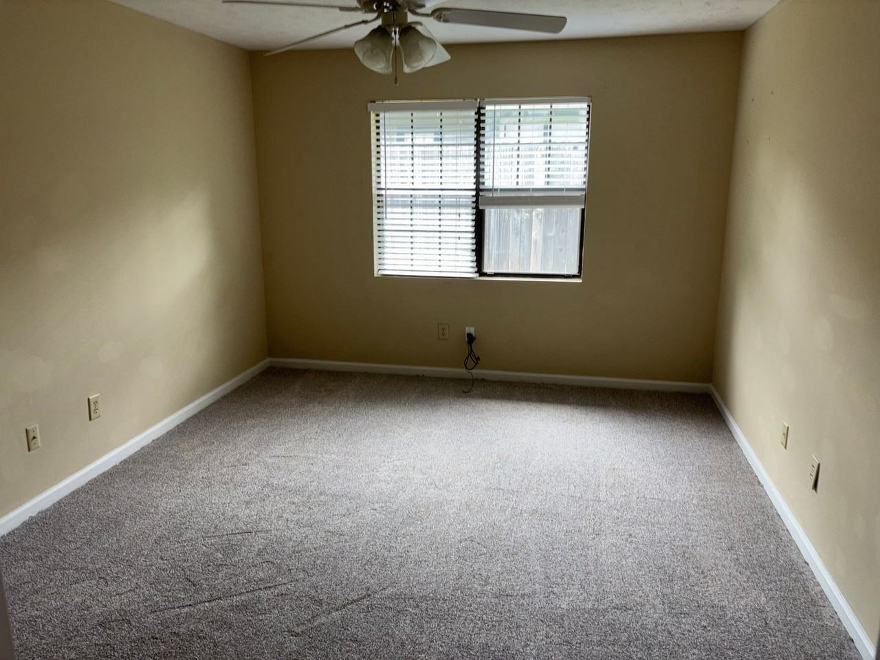 1521 Fitzpatrick Ave #A - Photo 7 of 11