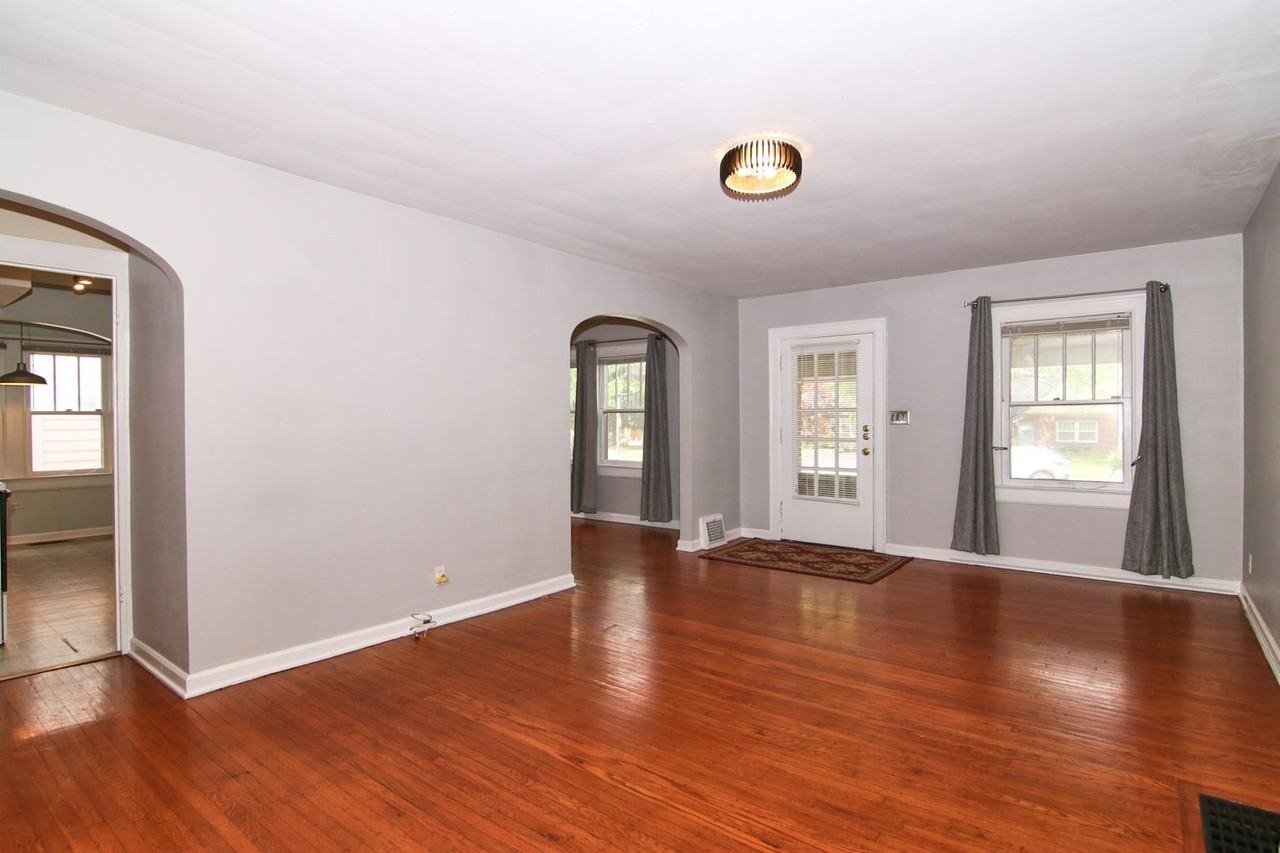 6055 Central Ave - Photo 6 of 21