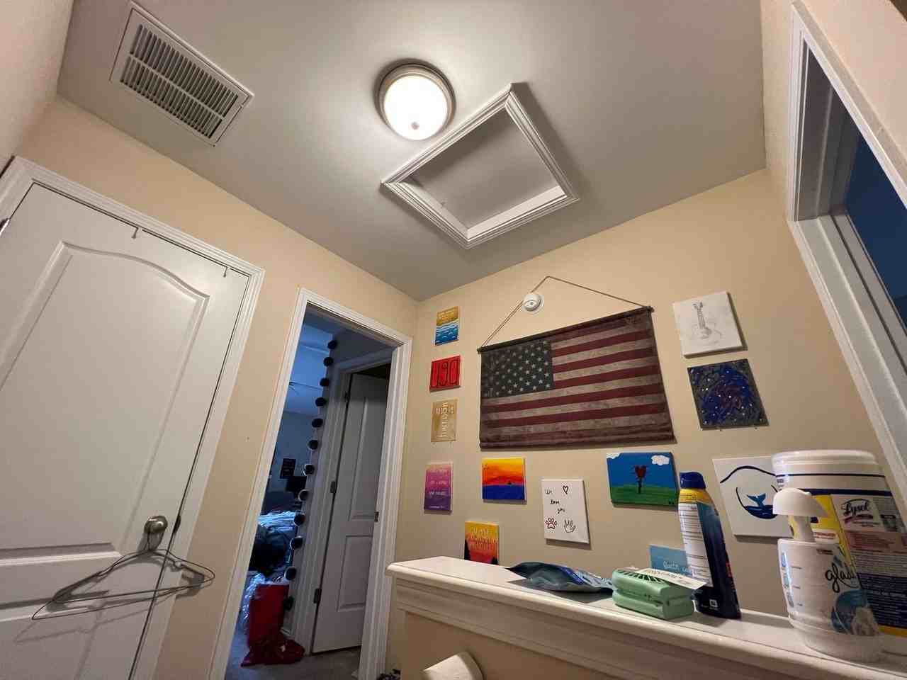 381 Whitehall Rd - Photo 5 of 12