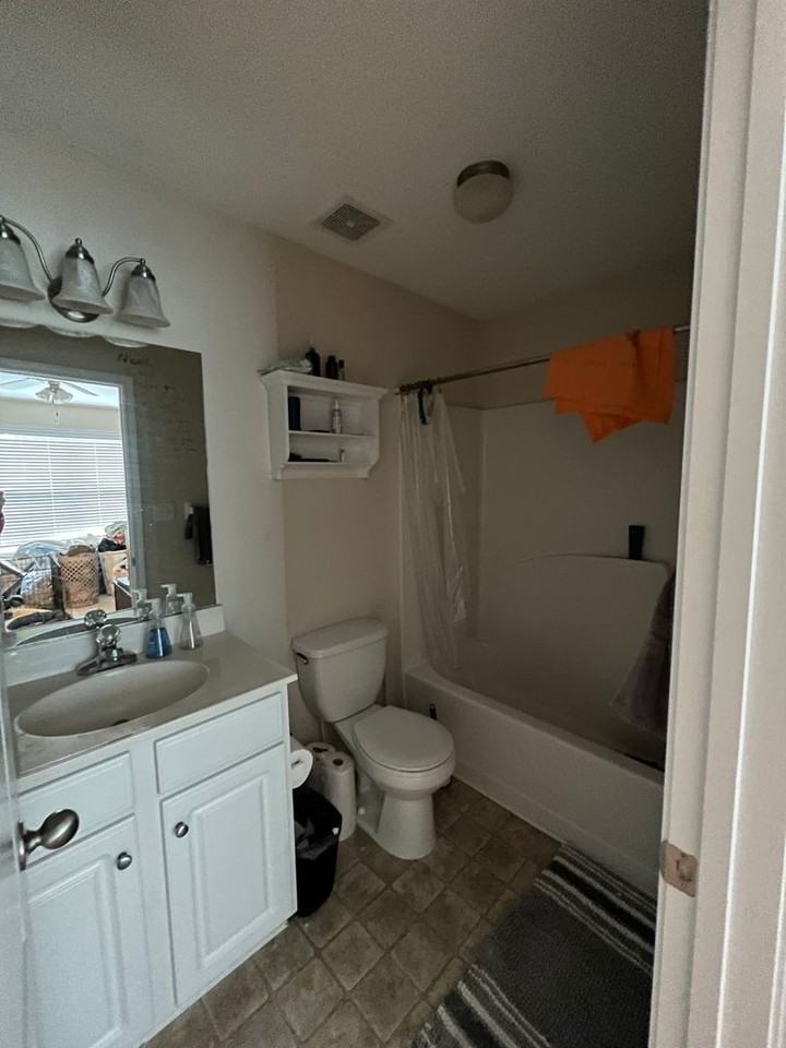 381 Whitehall Rd - Photo 7 of 12