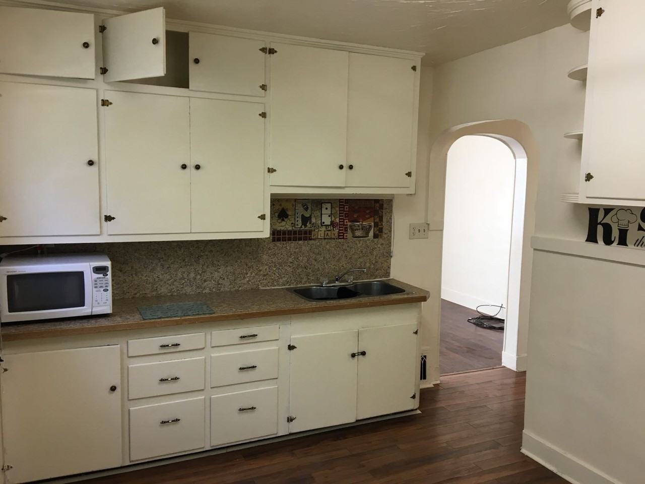 193 E 200 S - Photo 3 of 6