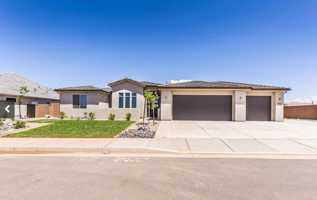 featured image of 407 E Treasure Valley Rd