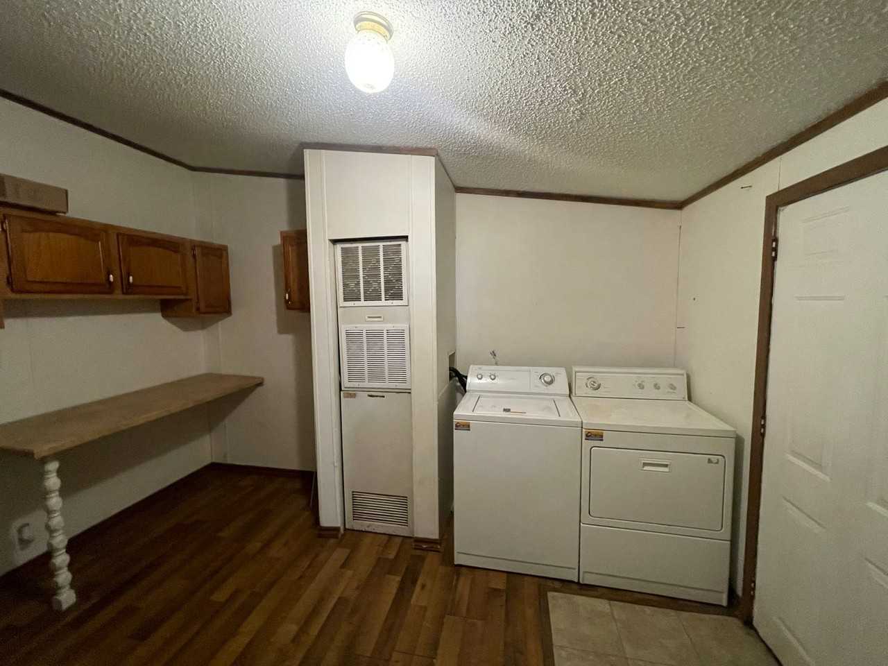 4501 W 375 S - Photo 7 of 23