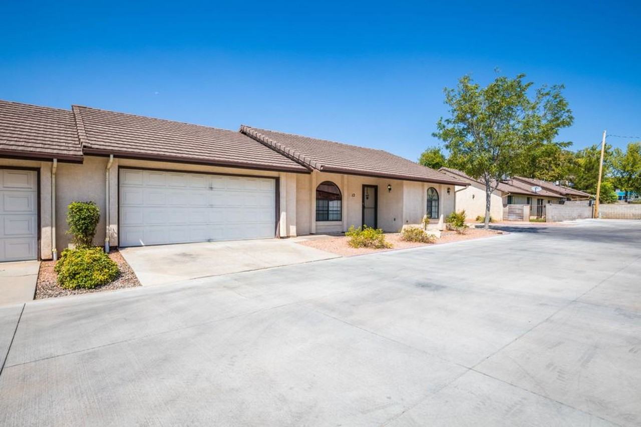 465 S Main St #6 - Photo 2 of 3