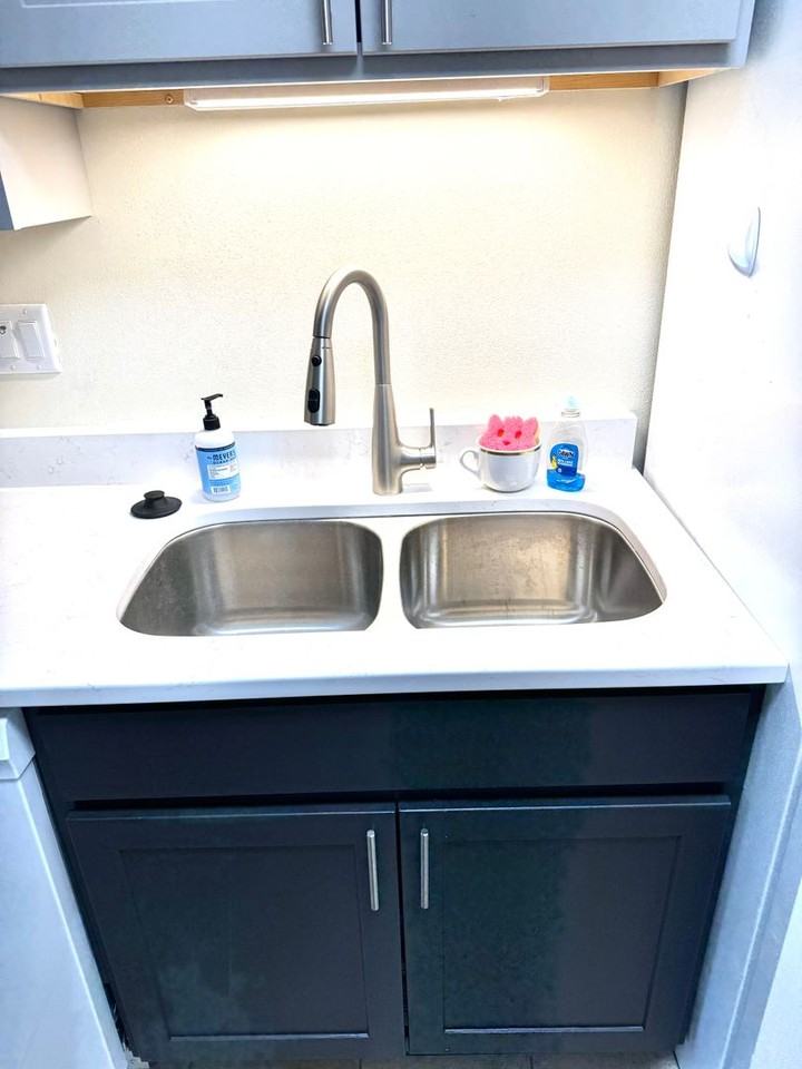 Lindholm Properties - Photo 5 of 28