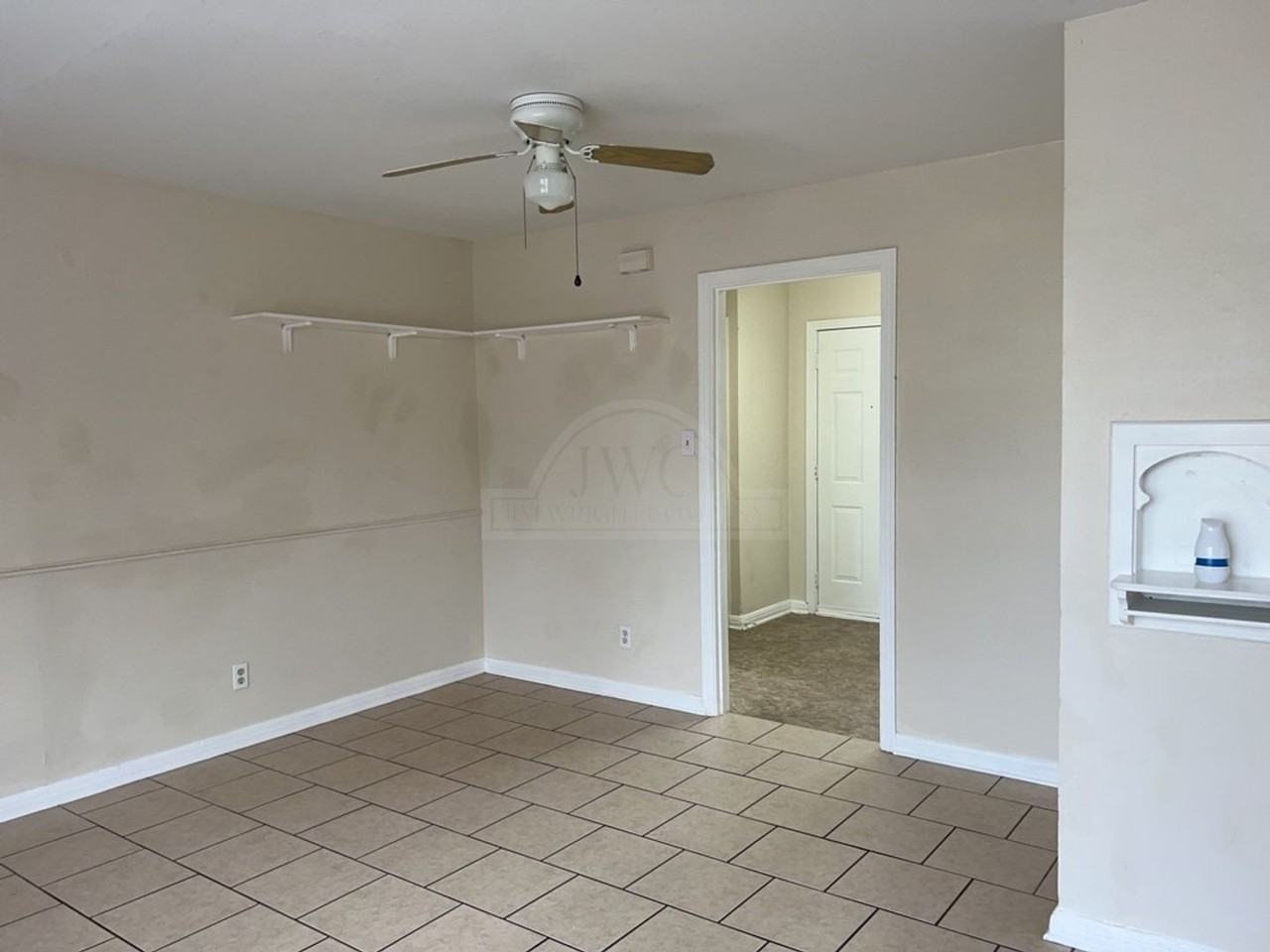 1807 Poage Ave - Photo 7 of 18