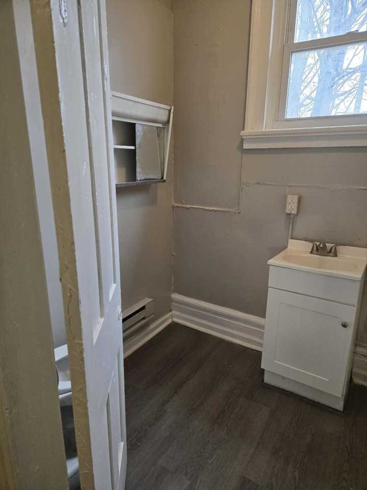 19 Franklin St. - Photo 3 of 14