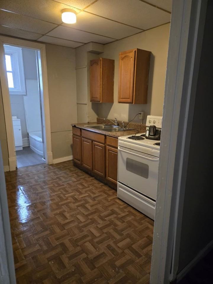 19 Franklin St. - Photo 6 of 14