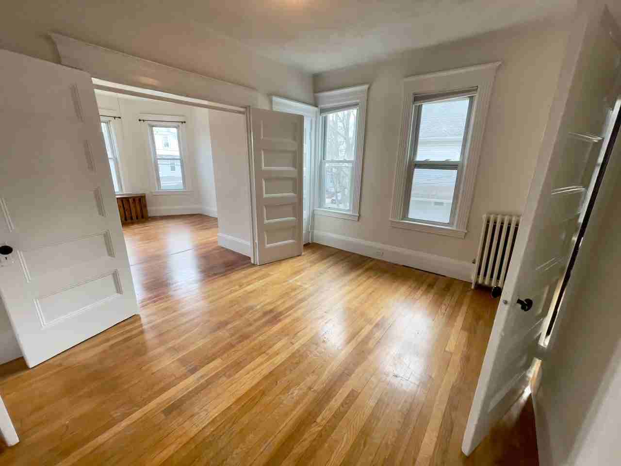 80 Fairbanks St - Photo 3 of 19