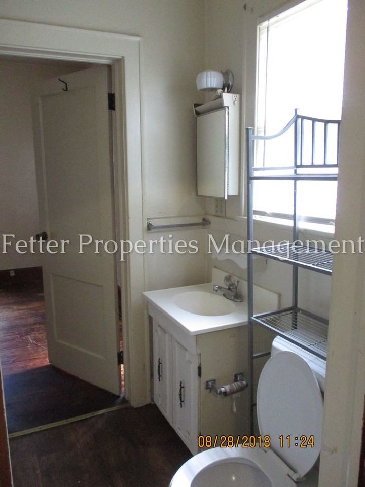 1620 Burdette Ave - Photo 4 of 4