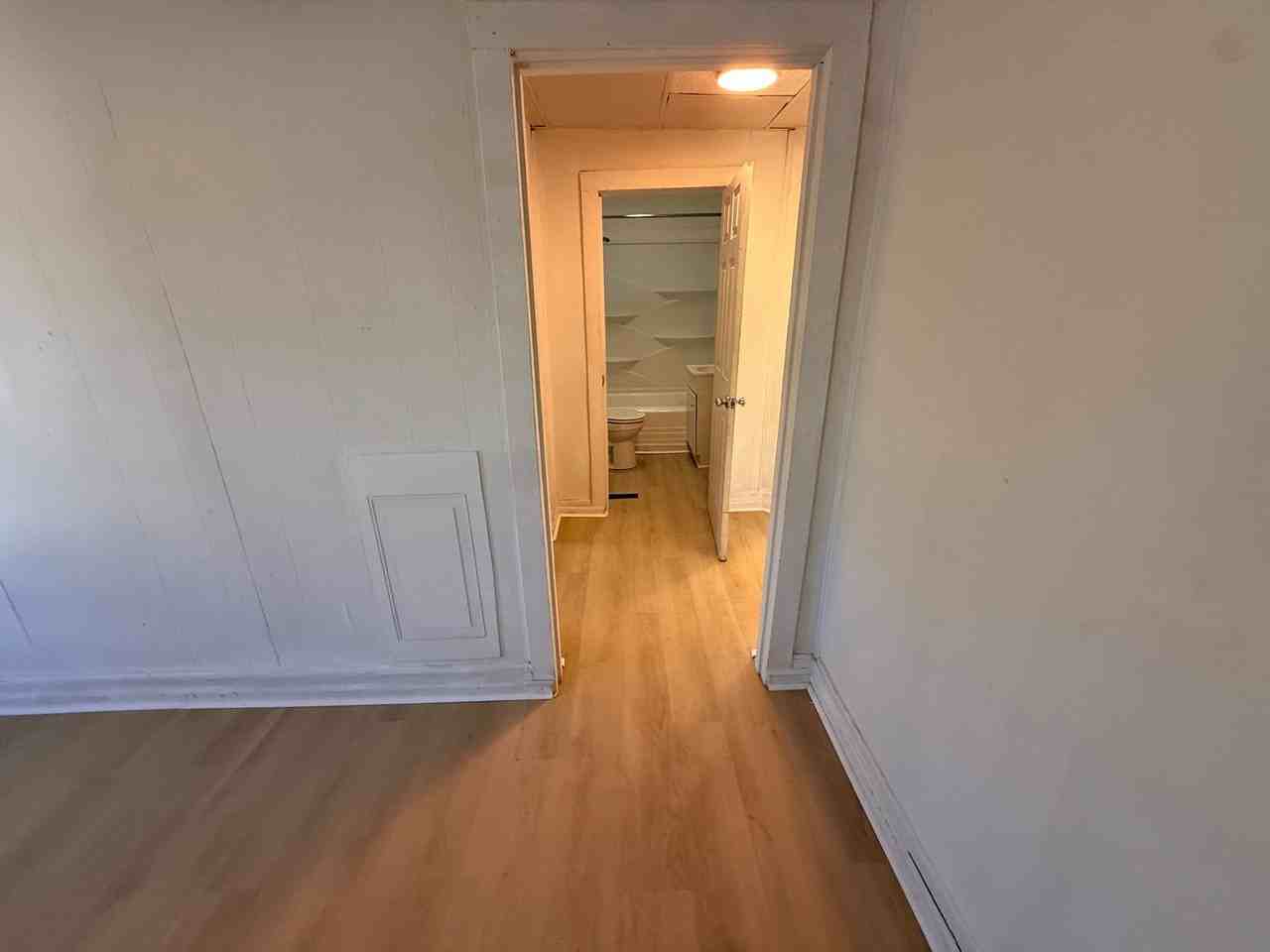 524 Hardwick Ave - Photo 3 of 11