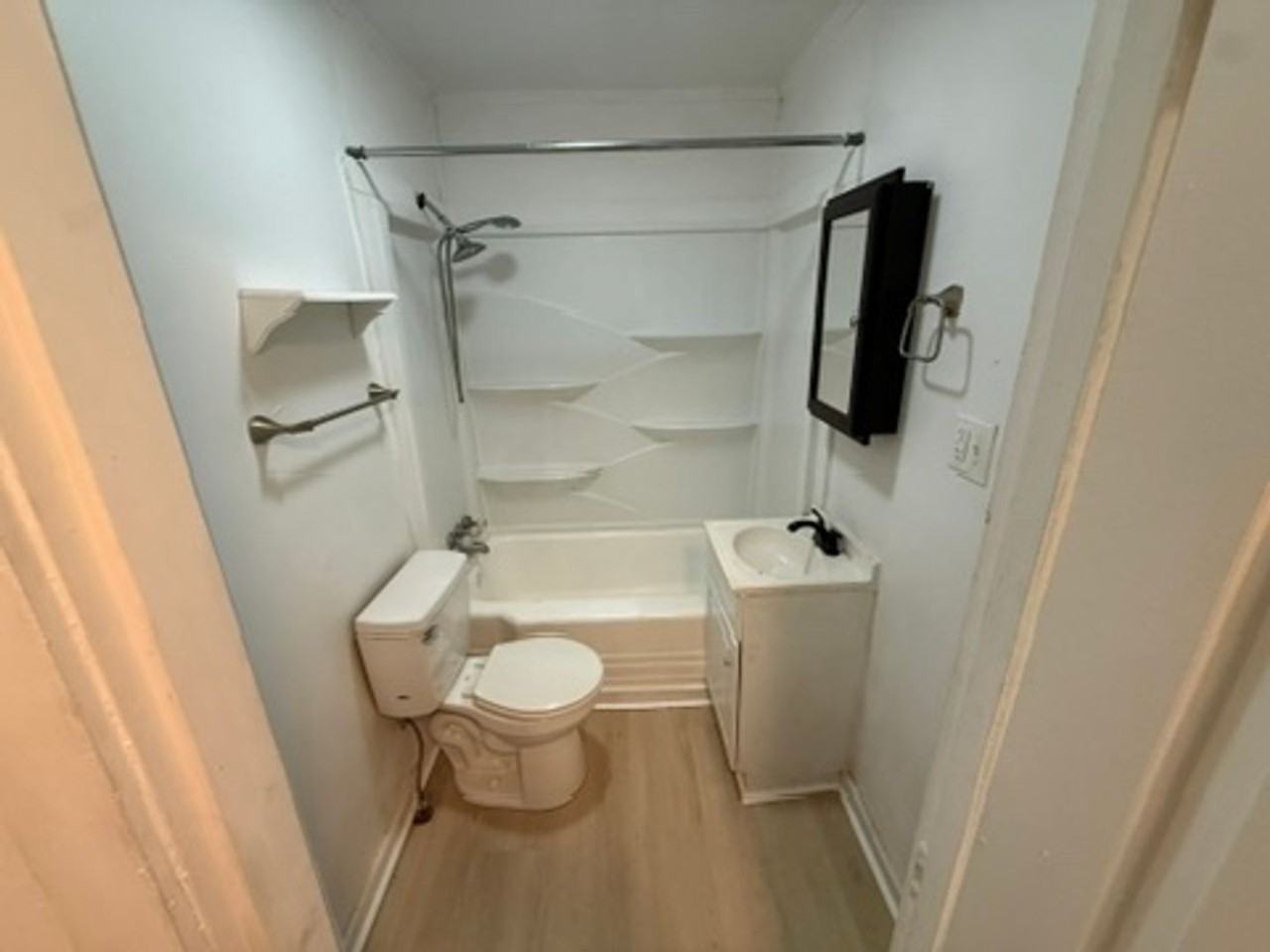 524 Hardwick Ave - Photo 7 of 11