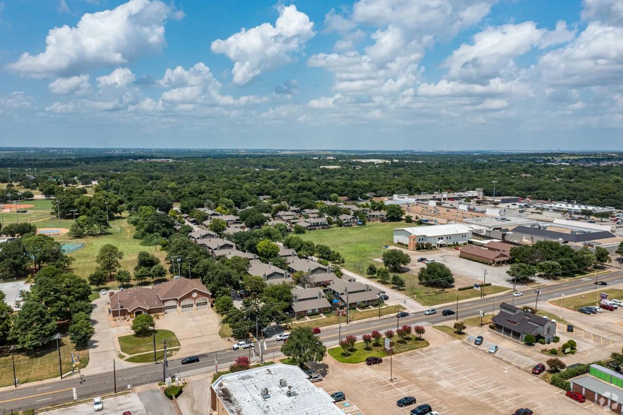 1708 Park Vista Dr #3102 - Photo 2 of 2