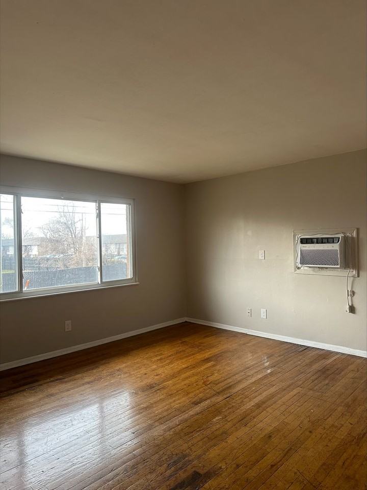 780 Moon Rd #A - Photo 3 of 14