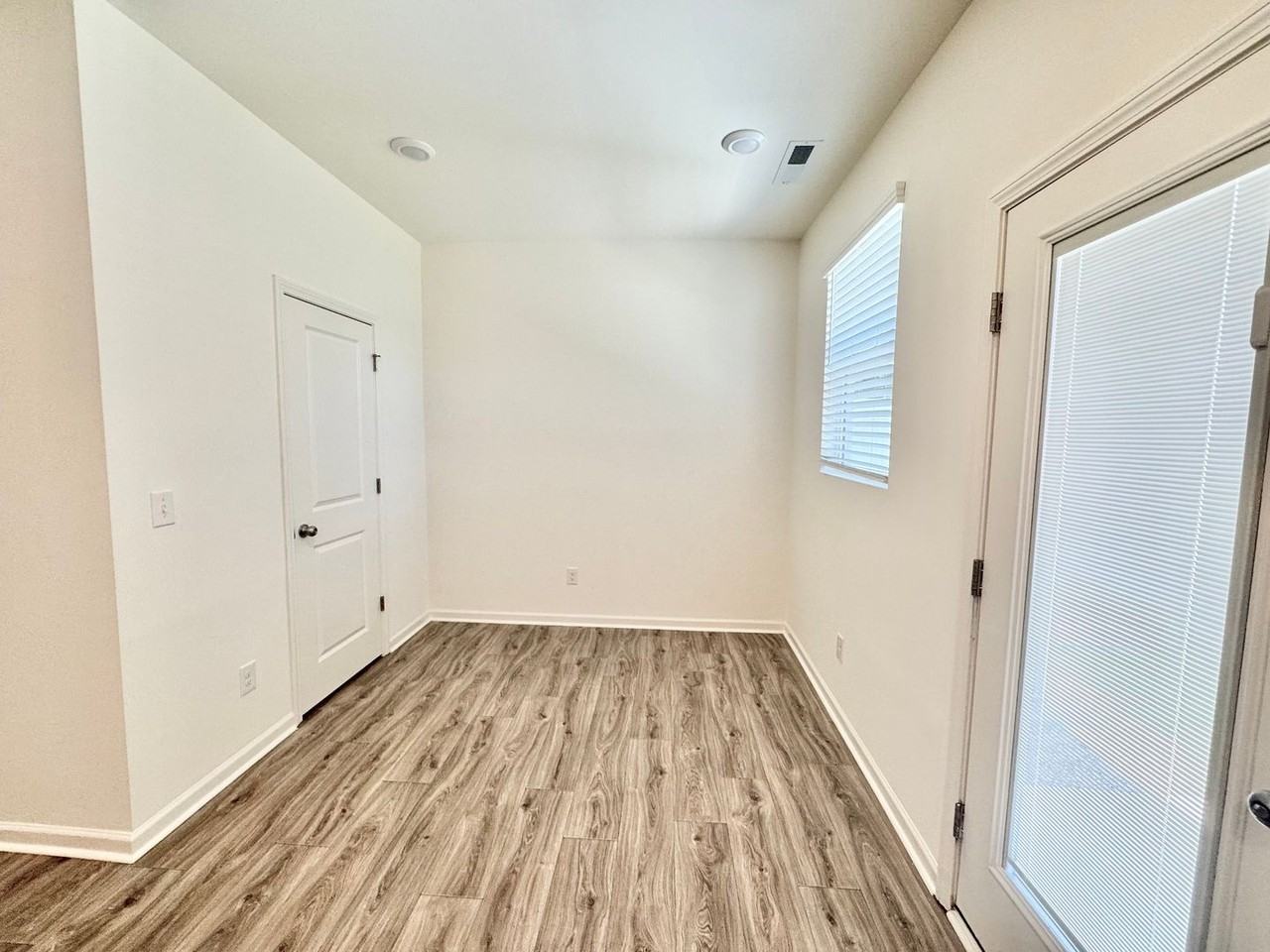 488 Kincaid Rd - Photo 3 of 13