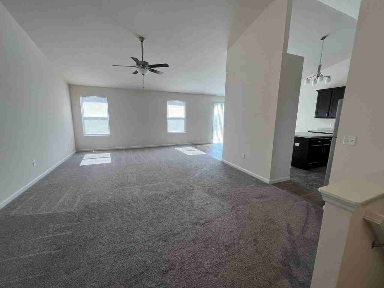 1850 Sunset Rdg - Photo 3 of 9