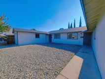 546/550 E Polk St - Photo 1 of 1