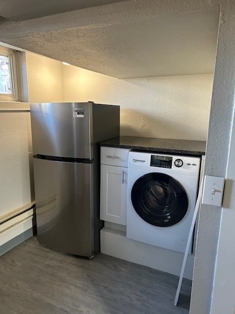 1518 7th Ave #B - Photo 4 of 12