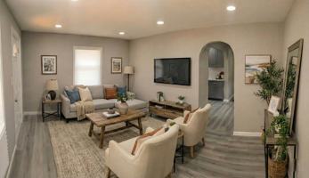 featured image of 10824 Apricot St