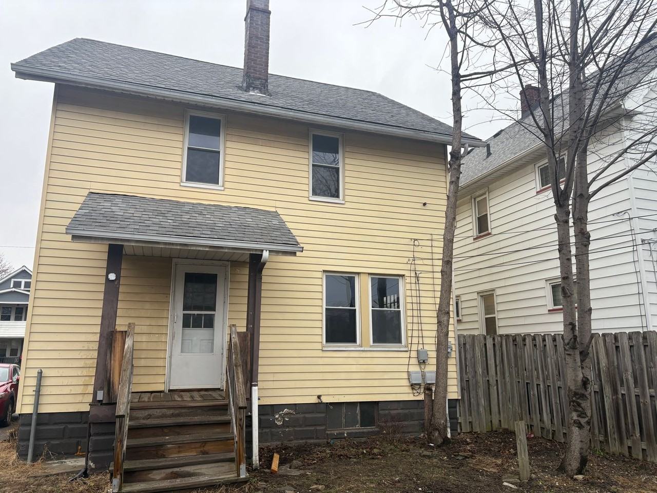 4711 Rockwood Rd - Photo 6 of 11