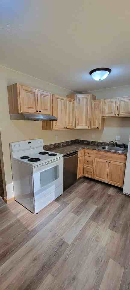 7917-19 University - Photo 3 of 17