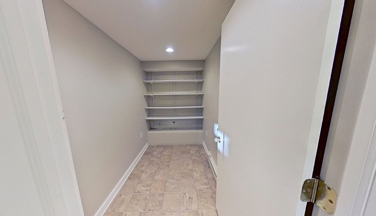 1830 Smith Station Rd - Photo 6 of 24