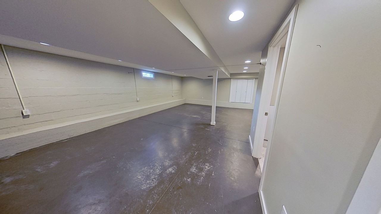 1830 Smith Station Rd - Photo 7 of 24