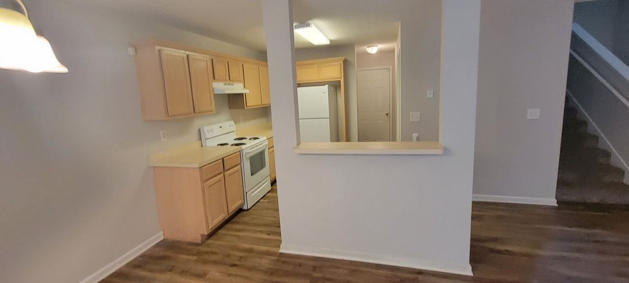 304 Willow Way - Photo 6 of 16