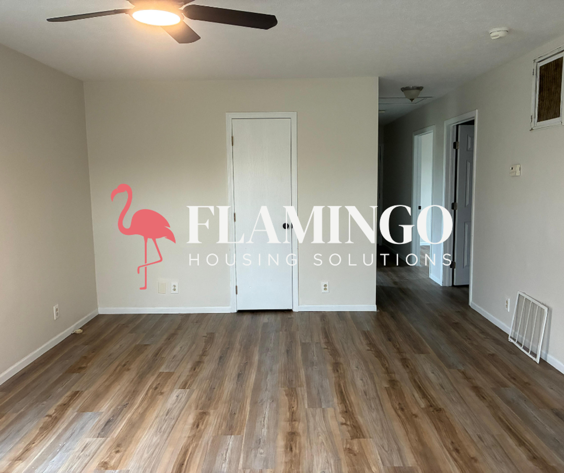 819 Atlantic St - Photo 2 of 12