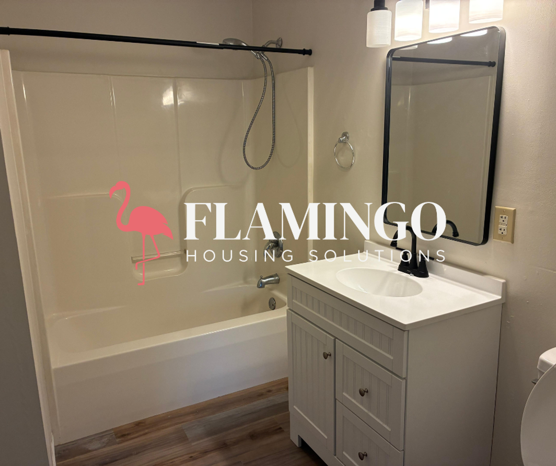 819 Atlantic St - Photo 7 of 12