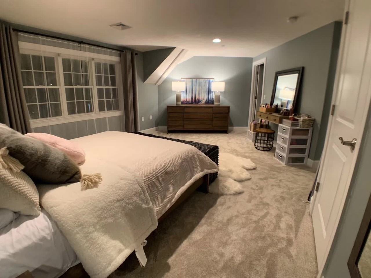 504 Sea St - Photo 6 of 18